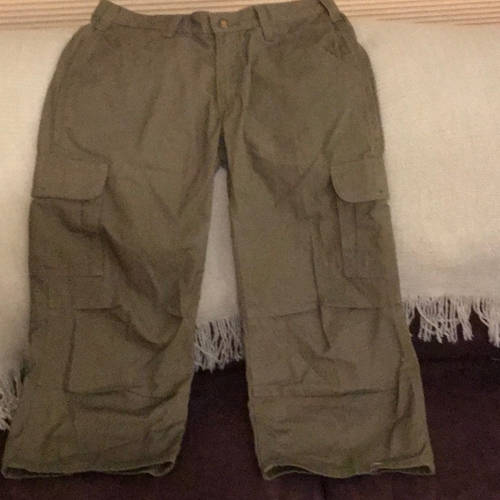 CARHARTT- Never worn them- live in hot weather now